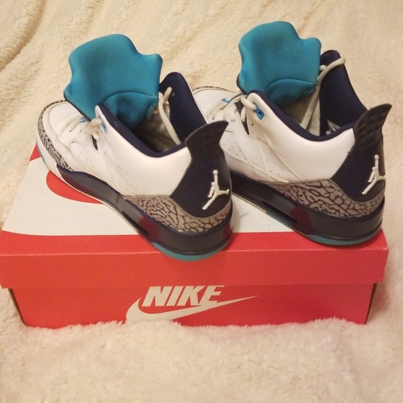 Air Jordan Son of Mars Low 'Hornets' - Picture 3 of 4